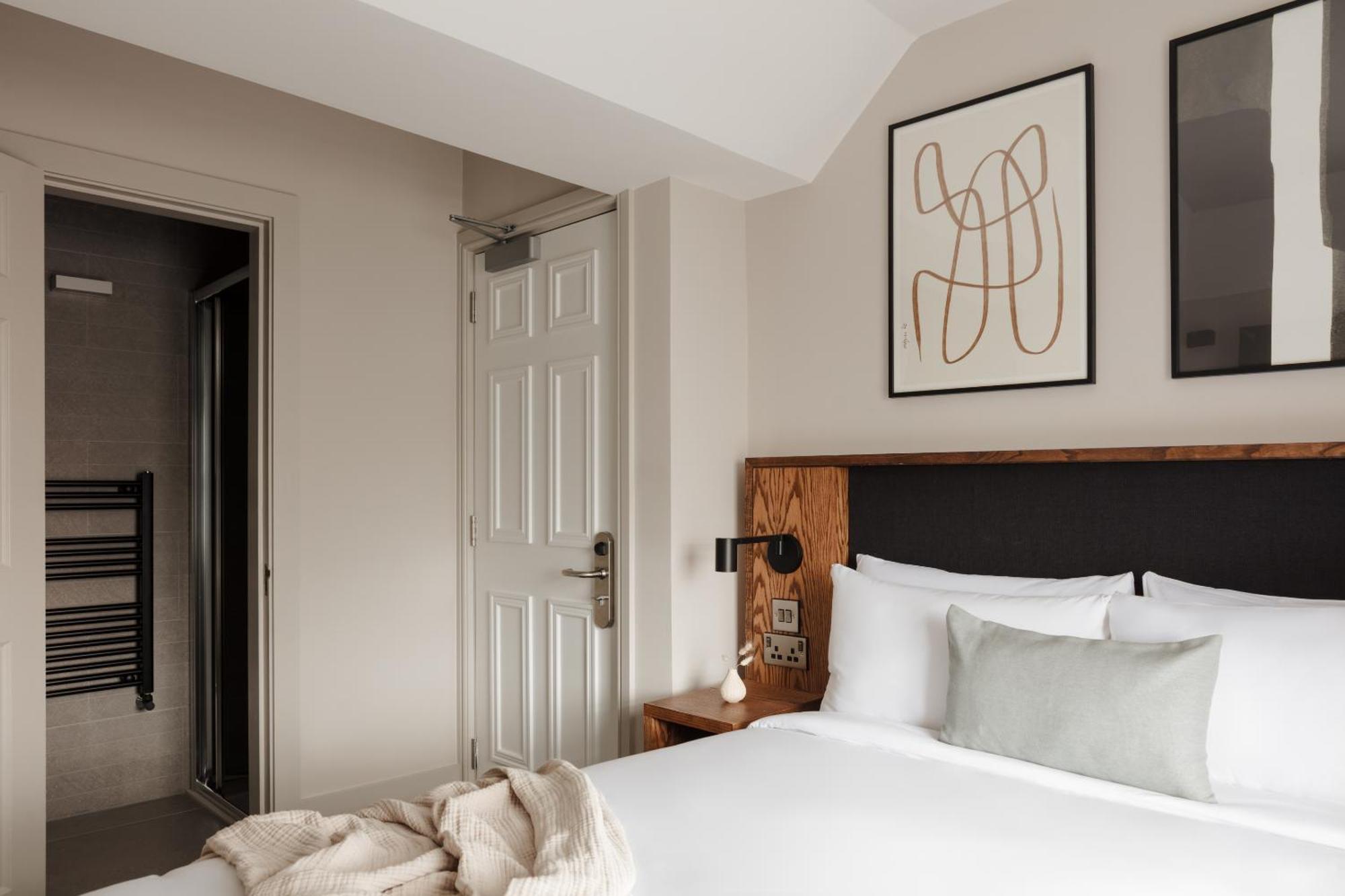 The Earl Hotel Leeson Street, Sonder By Marriott Bonvoy Дъблин Стая снимка