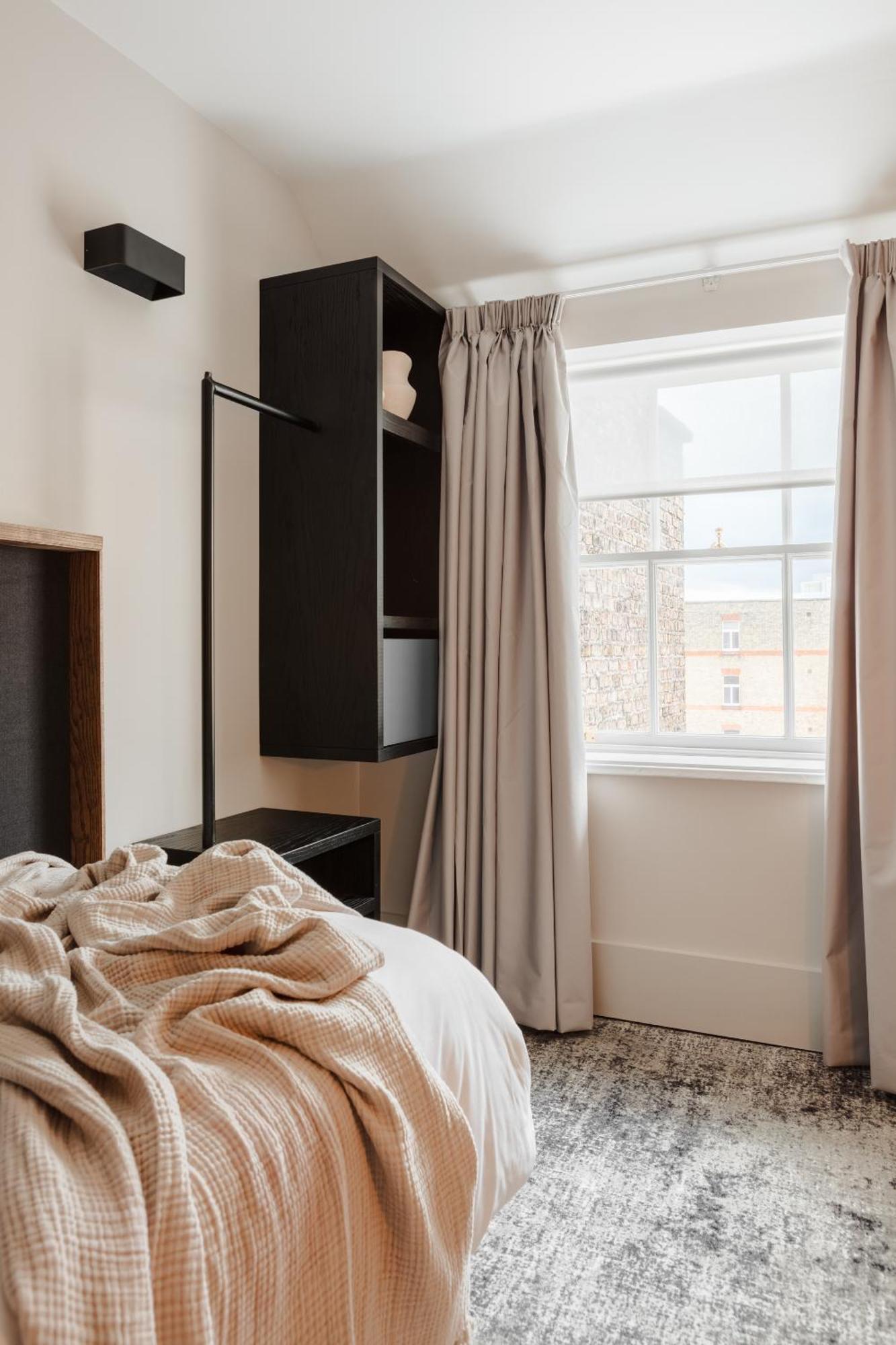 The Earl Hotel Leeson Street, Sonder By Marriott Bonvoy Дъблин Стая снимка